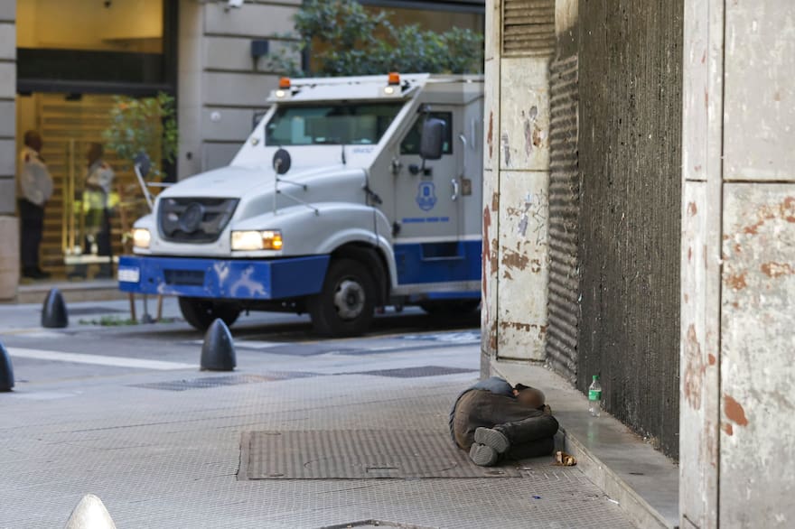 151 nombres, cero asistencia: el informe que expone a Salta como epicentro de la mortalidad en la calle
