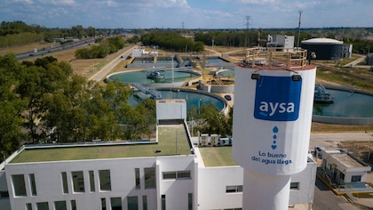 Un consorcio local adjudicó el 90% de las acciones de AySA por USD 340,2 millones y una concesión de 30 años